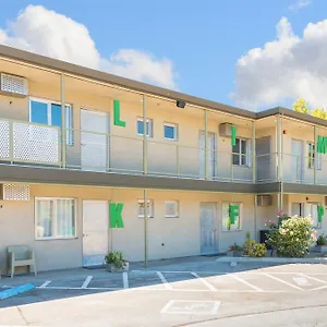 3* Hotel The Greens On Del Paso